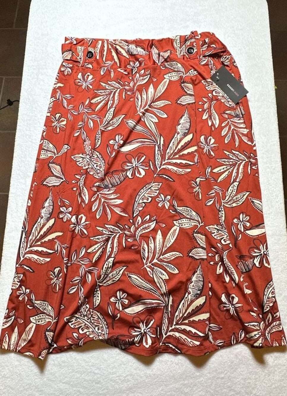 Robert Louis cinnamon and beige Floral Skirt large